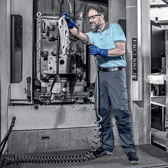 UVEX優唯斯60224機械耐磨防化手套圖片1