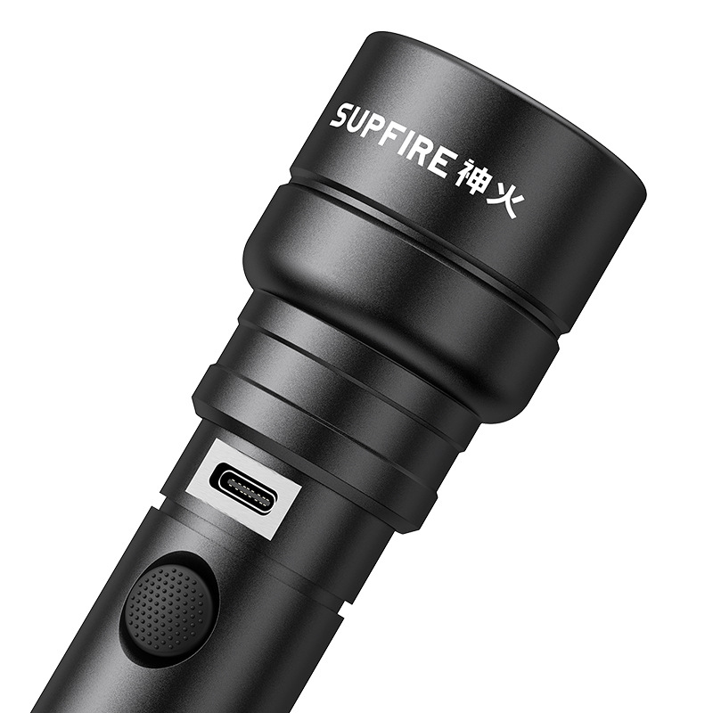 神火C8-D戶外騎行家用強光手電筒圖片2 神火C8-D戶外騎行家用強光手電筒圖片2