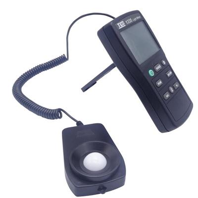臺灣泰仕TES-1335數(shù)字式照度計圖片3