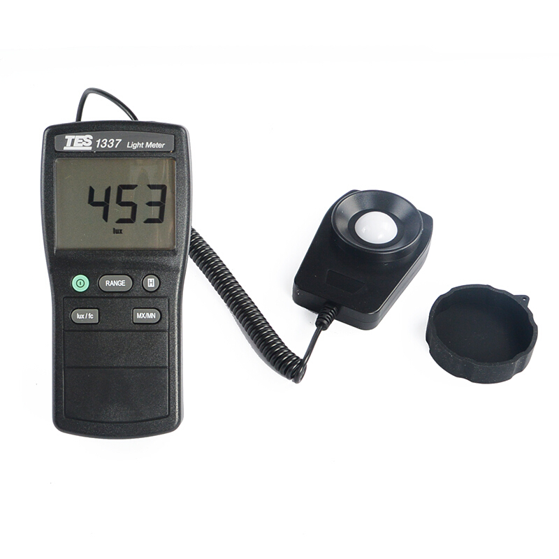 臺灣泰仕TES-1337數字照度計圖片4