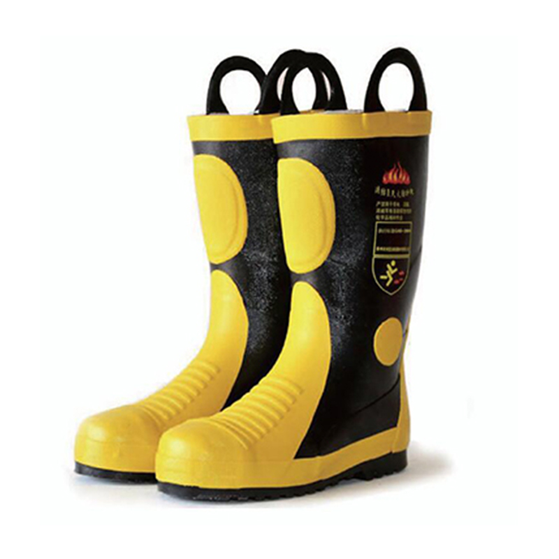 優普泰UQT07Z18001防滑防砸防切割隔熱消防靴