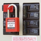 Brady貝迪65396 120/277V卡箍式斷路器鎖