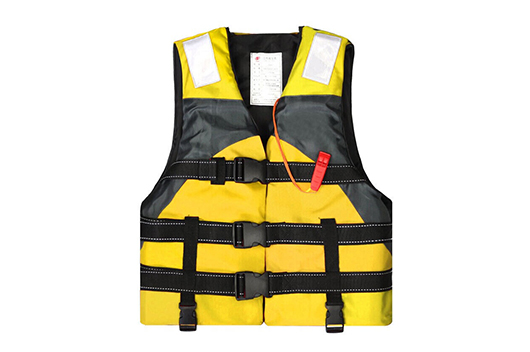 江波救生衣.jpg