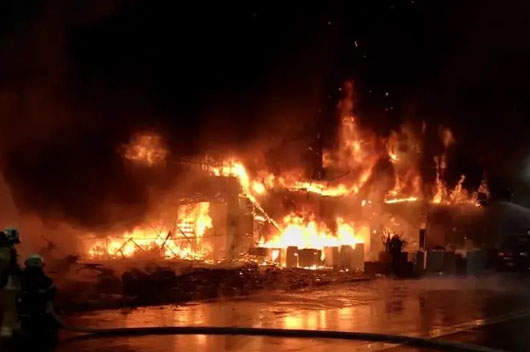 人員密集場所發(fā)生火災如何逃生