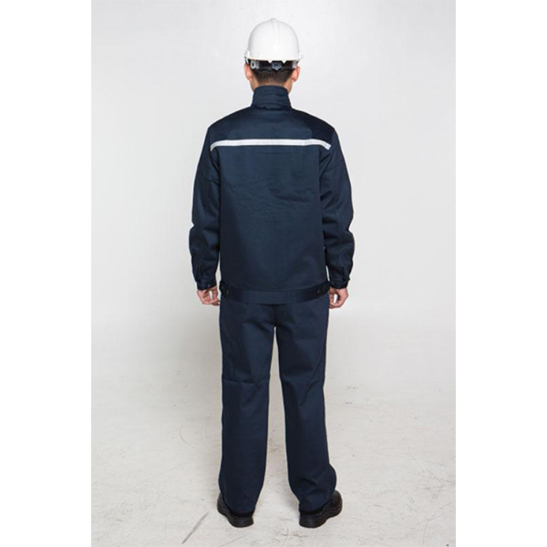 永霏帶反光條阻燃防護(hù)服套裝圖片2