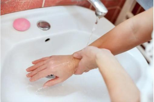使用手消毒劑進行衛生手消毒方法,手衛生