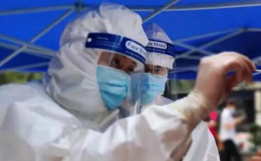 隔離面罩和醫(yī)用口罩哪個好?醫(yī)用隔離面罩和醫(yī)用口罩的區(qū)別