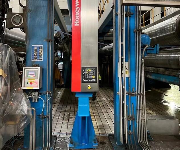 霍尼韋爾致敬疫情中奮戰的霍家人1