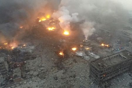 天津濱海危化品爆炸事故現場圖片