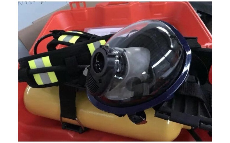 空氣呼吸器頭罩的特點