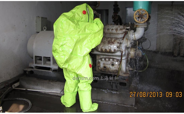 浙江臺水某公司舉辦“液氨泄漏安全事故”應(yīng)急救援演練現(xiàn)場